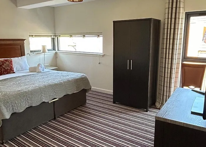 11 The Avenue Killarney